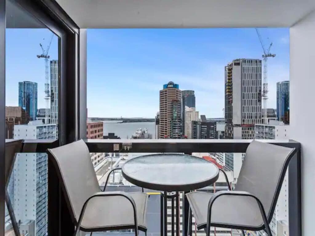 Stunning Apartment Amazing View Near Sky Tower Auckland Eksteriør bilde